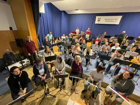 1c7c6d76 6822 4317 b598 683f103f7a38